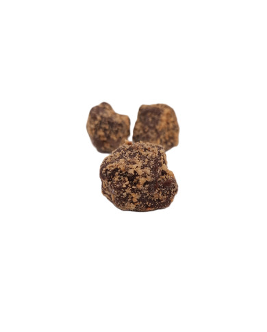 Trufla z orzechem laskowym – kremowa trufla z mlecznej czekolady i polskich orzechów