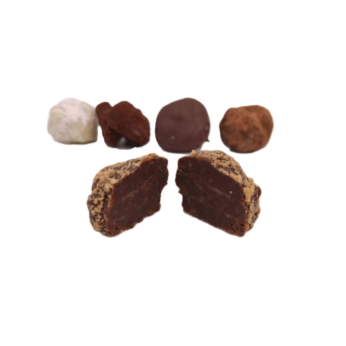 Trufla z orzechem laskowym – kremowa trufla z mlecznej czekolady i polskich orzechów