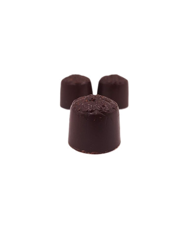 Pralinka limoncello – gorzka czekolada z cytrusowym nadzieniem i alkoholem limoncello